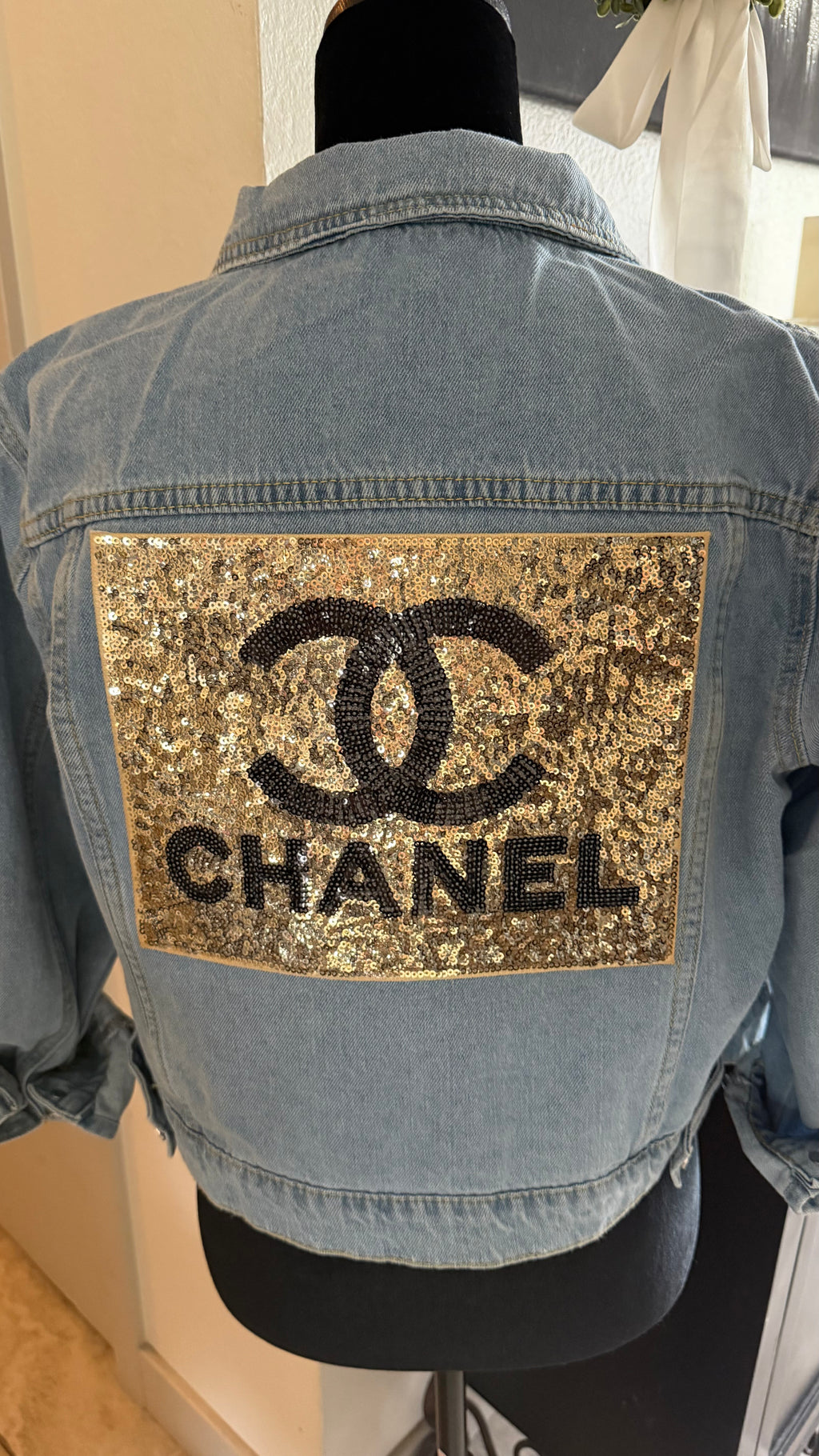 Gorgeous Jean jacket with custom design